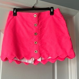 Skort w built in thin lined shorts